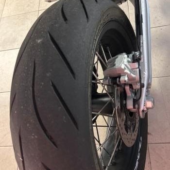 Gebrauchtmotorrad KTM 690 SMC R - Bild 6