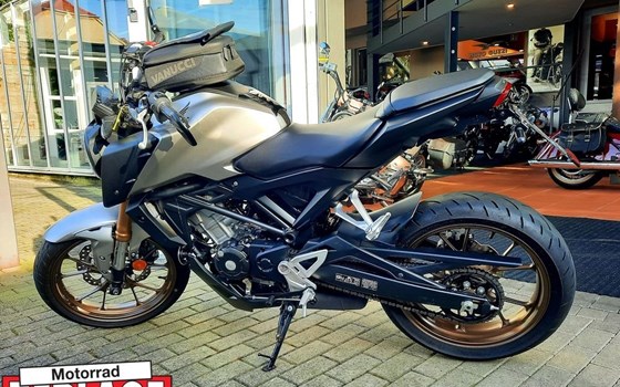 Gebrauchtmotorrad Honda CB125R - Bild 3