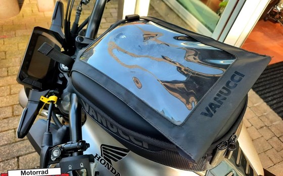 Gebrauchtmotorrad Honda CB125R - Bild 5