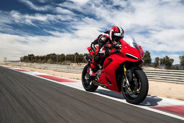 Ducati Panigale V2 S (rot) - Bild 5