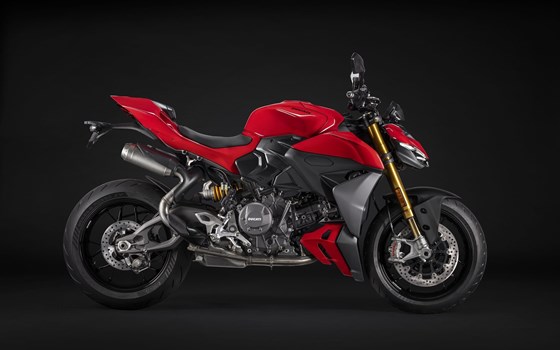 Neufahrzeug Ducati Streetfighter V2 S - Bild 8