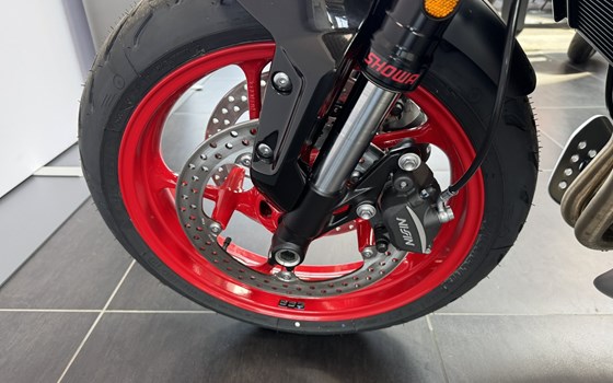 Neufahrzeug Triumph Trident 660 Triple Tribute - Bild 5