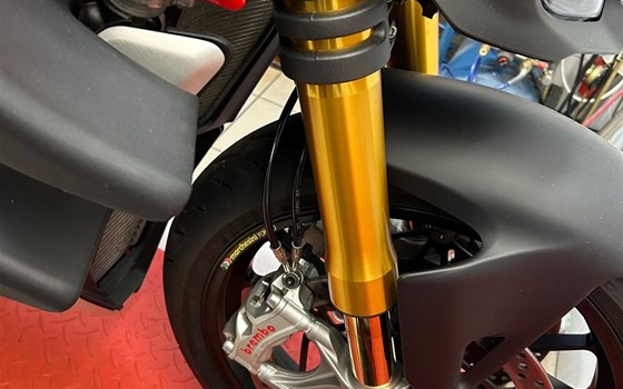 Gebrauchtmotorrad Ducati Streetfighter V4 S - Bild 11