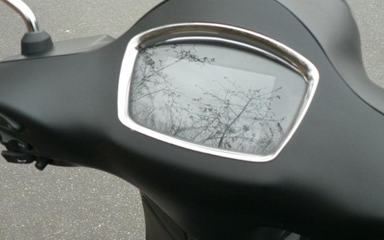 Gebrauchtmotorrad Vespa GTS 300 hpe Super Tech - Bild 7