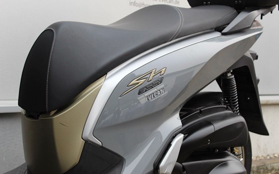 Gebrauchtmotorrad Honda SH300i - Bild 8