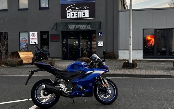 Gebrauchtmotorrad Yamaha R125 - Bild 1