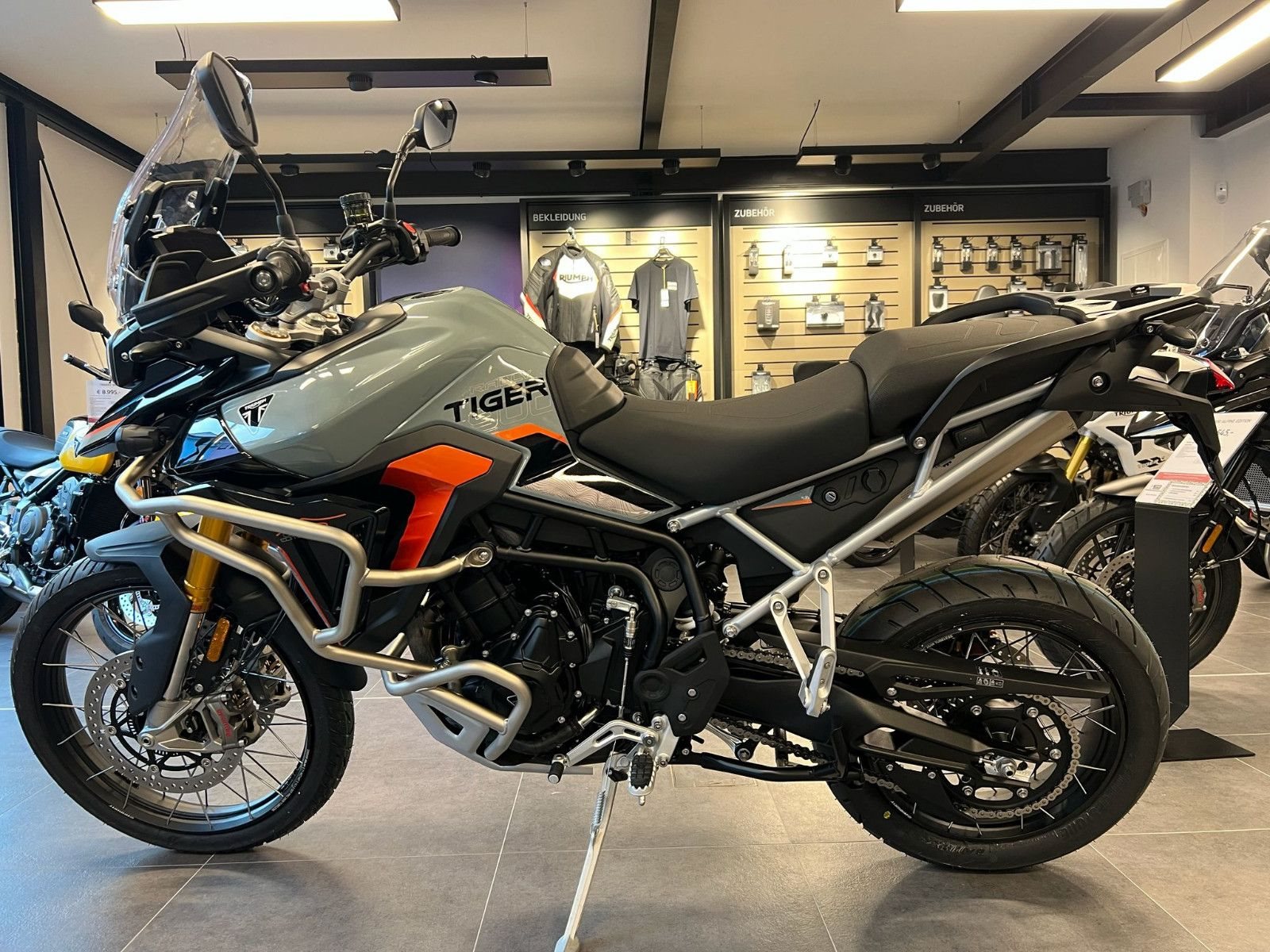 Triumph Tiger 900 Desert Edition