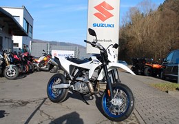 Neumotorrad Suzuki DR-Z4SM
