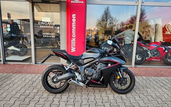 Gebrauchtmotorrad Honda CBR650R - Bild 1