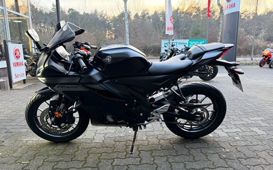 Gebrauchtmotorrad Yamaha R125 - Bild 6