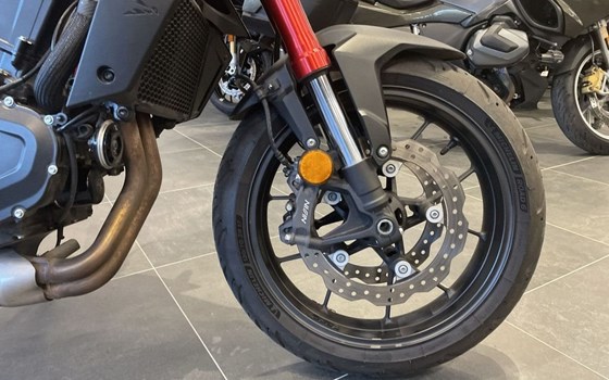 Gebrauchtmotorrad Honda CB 750 - Bild 8