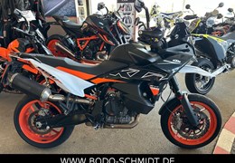 Gebrauchte KTM 890 SMT