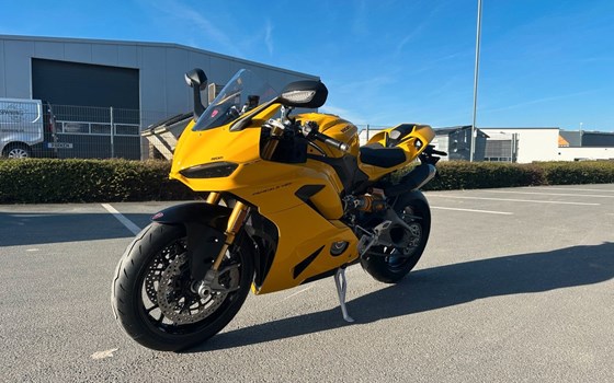 Neufahrzeug Ducati Panigale V2 S - Bild 3