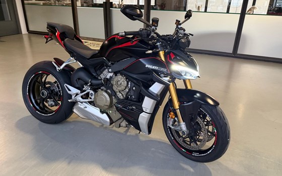 Gebrauchtmotorrad Ducati Streetfighter V4 S - Bild 1
