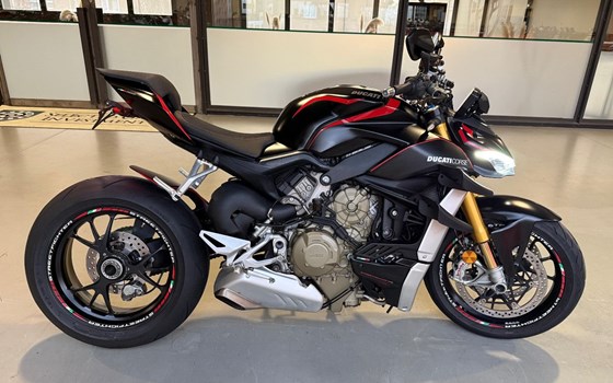Gebrauchtmotorrad Ducati Streetfighter V4 S - Bild 2
