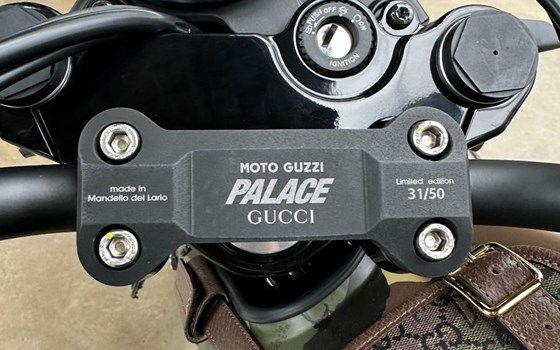 Neufahrzeug Moto Guzzi V7 - Bild 2