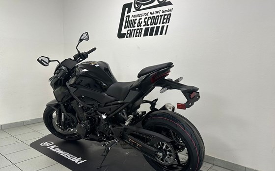 Neufahrzeug Kawasaki Z900 - Bild 7
