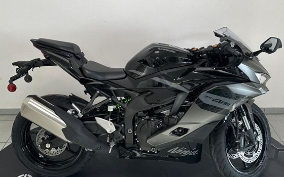 Neufahrzeug Kawasaki Ninja ZX-4RR - Bild 2