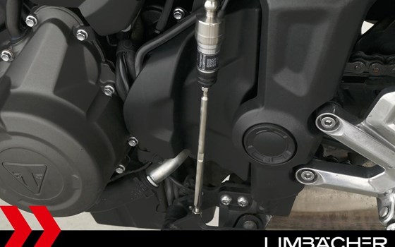 Gebrauchtmotorrad Triumph Trident 660 - Bild 18