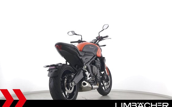 Gebrauchtmotorrad Triumph Trident 660 - Bild 8