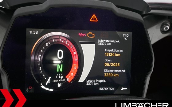 Gebrauchtmotorrad Triumph Speed Triple 1200 RR - Bild 12