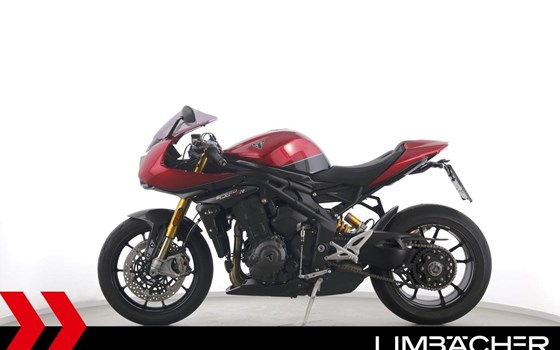 Gebrauchtmotorrad Triumph Speed Triple 1200 RR - Bild 5