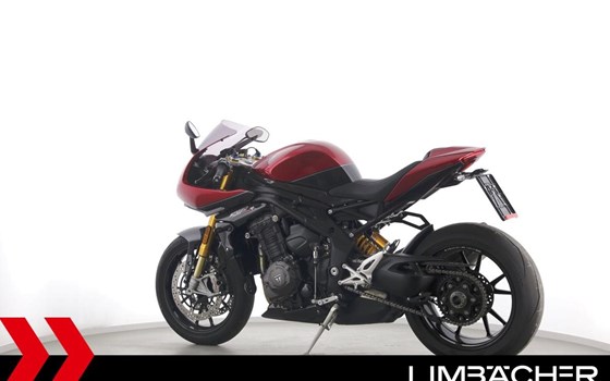 Gebrauchtmotorrad Triumph Speed Triple 1200 RR - Bild 6