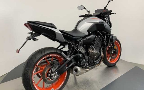 Gebrauchtmotorrad Yamaha MT-07 - Bild 3