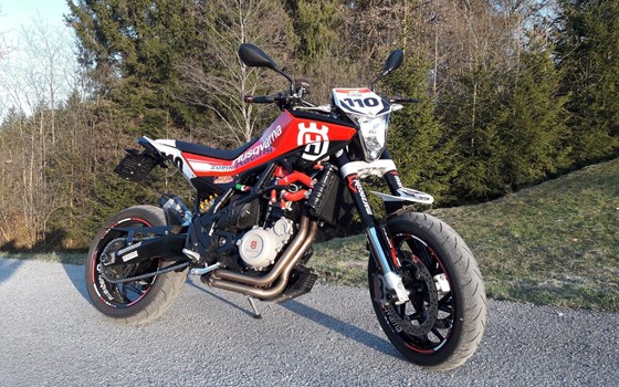 Gebrauchtmotorrad Husqvarna Nuda 900 R - Bild 1