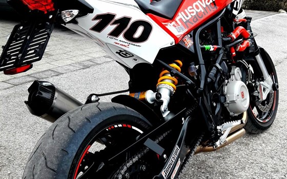 Gebrauchtmotorrad Husqvarna Nuda 900 R - Bild 2