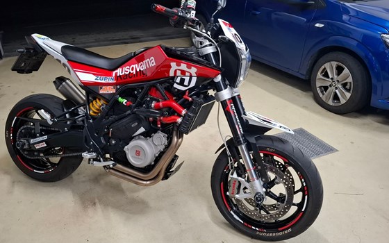 Gebrauchtmotorrad Husqvarna Nuda 900 R - Bild 6