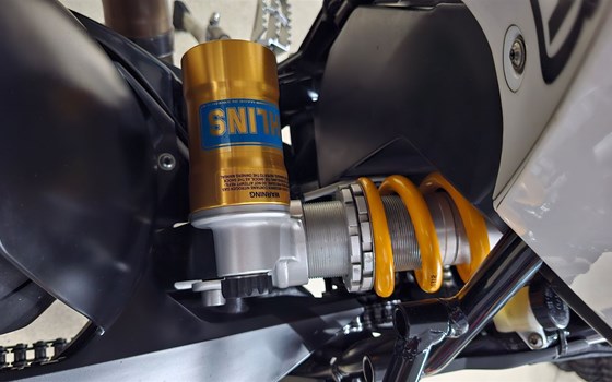 Gebrauchtmotorrad Husqvarna Nuda 900 R - Bild 8