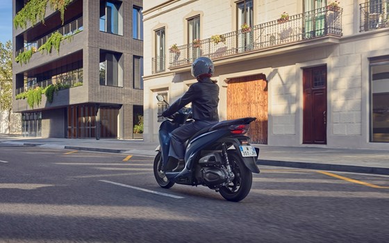 Neufahrzeug Honda SH350i - Bild 15