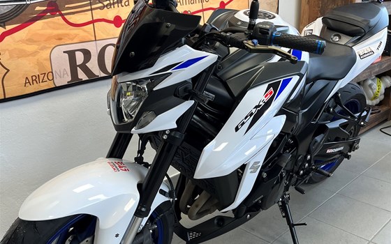 Gebrauchtmotorrad Suzuki GSX 750 - Bild 4