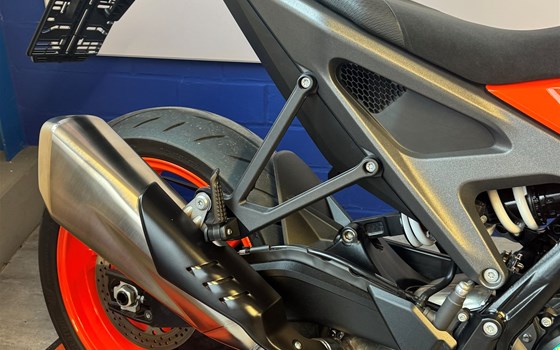 Gebrauchtmotorrad KTM 990 Duke - Bild 5