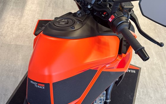 Gebrauchtmotorrad KTM 990 Duke - Bild 6