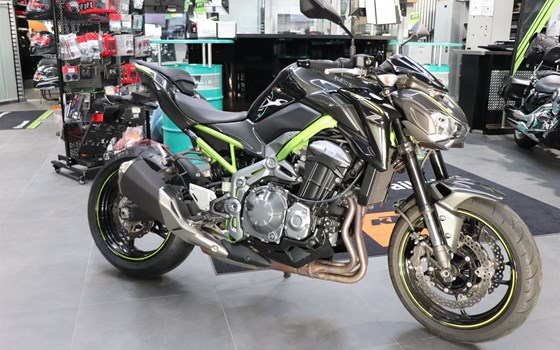 Gebrauchtmotorrad Kawasaki Z900 70kW - Bild 1