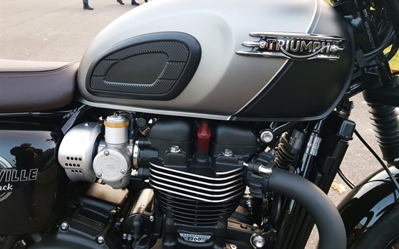 Neufahrzeug Triumph Bonneville T120 Black - Bild 6