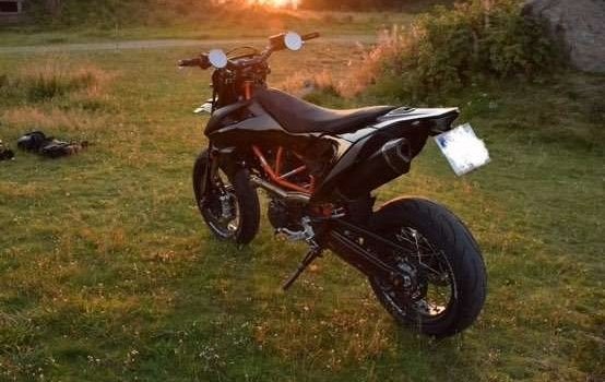Gebrauchtmotorrad KTM 690 SMC R - Bild 5
