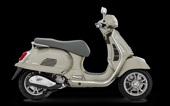Neufahrzeug Vespa GTS 310 Super - Bild 1