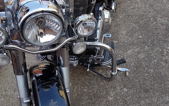 Gebrauchtmotorrad Harley-Davidson Road King Classic FLHRC - Bild 8