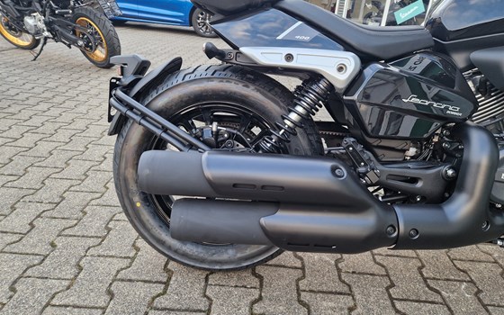 Neufahrzeug Benelli Leoncino Bobber 400 - Bild 5