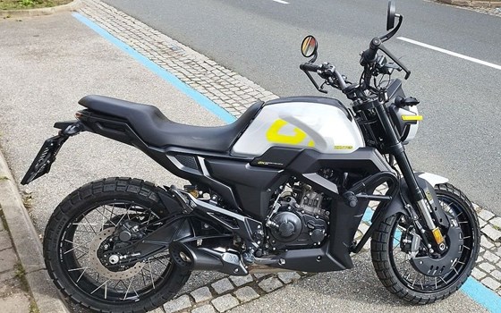 Gebrauchtmotorrad Zontes 125 GK - Bild 1