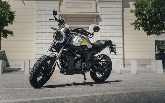 Gebrauchtmotorrad Zontes 125 GK - Bild 7