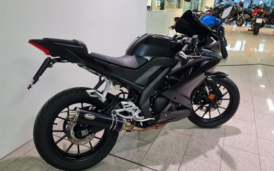 Gebrauchtmotorrad Yamaha R125 - Bild 2