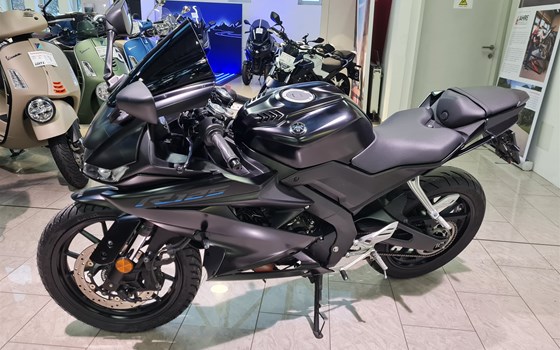 Gebrauchtmotorrad Yamaha R125 - Bild 3