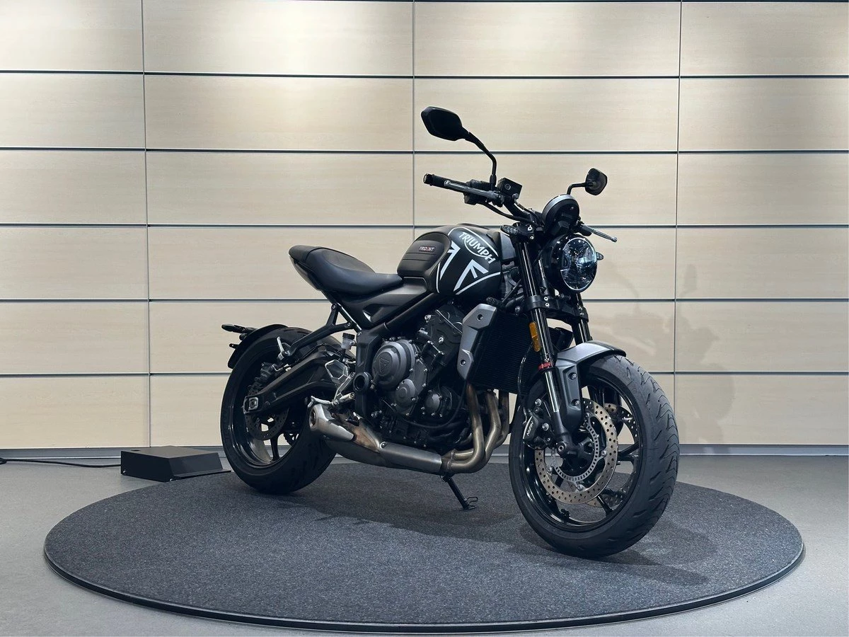 Triumph Trident 660