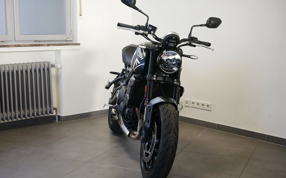 Gebrauchtmotorrad Triumph Trident 660 - Bild 3