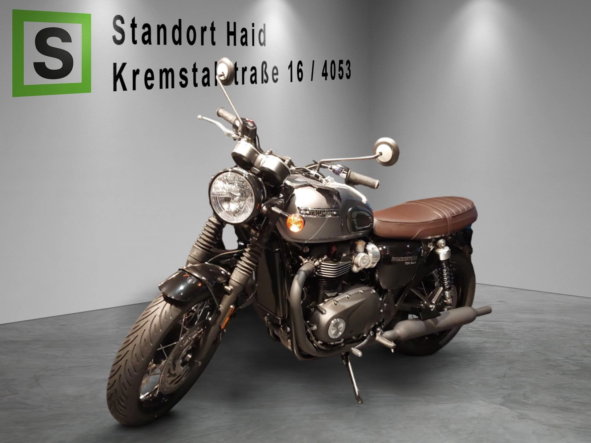 Triumph Bonneville T120 Black