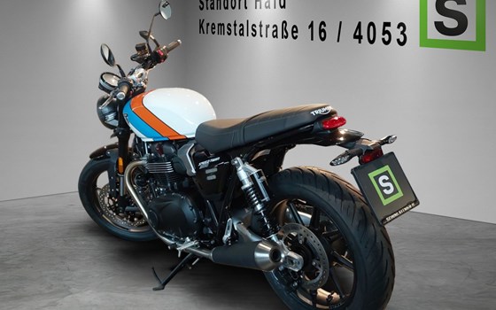 Neufahrzeug Triumph Speed Twin 900 - Bild 4
